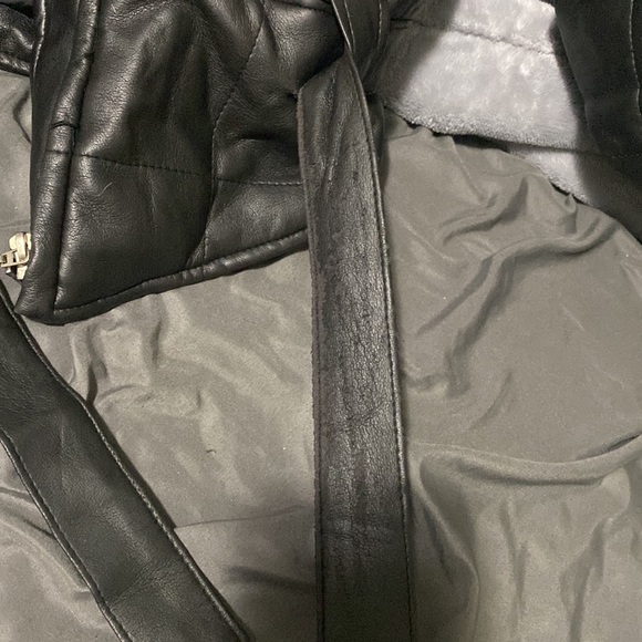 Moda International Coat. - Picture 4 of 5